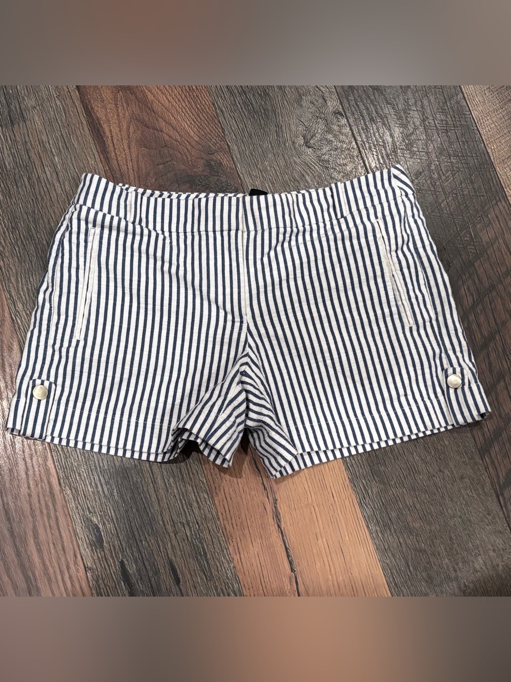 White House Black Market Gray and White Stripped Shorts in size 8